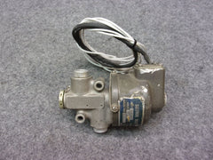 LearJet 147655-2 Goodyear 9543007 Anti Skid Solenoid Valve