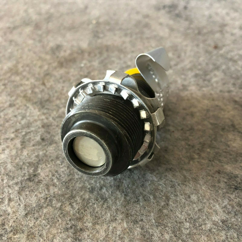 Aeroquip Coupling Half P/N 155S2-8