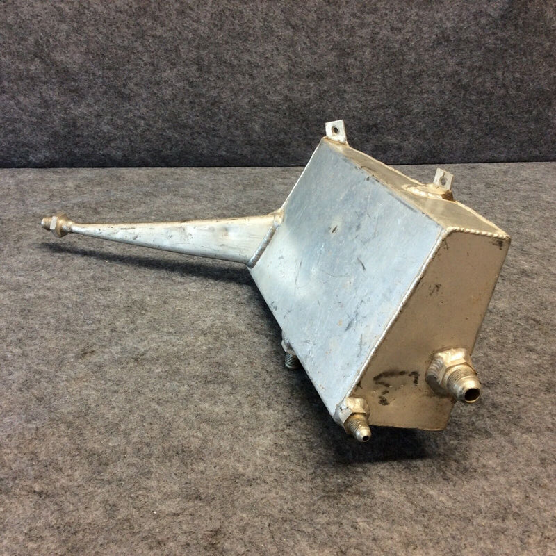 Cessna 210 Fuel Reservoir Tank