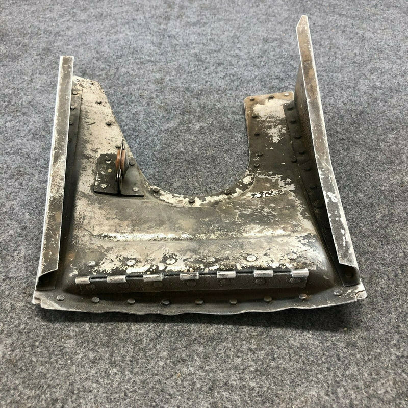 Cessna 207 LH Cowl Flap Assy P/N 1213261-205