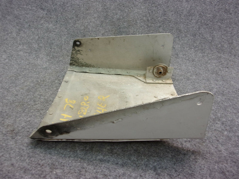 Cessna R182 Cowl Flap Assy LH P/N 2252012-1