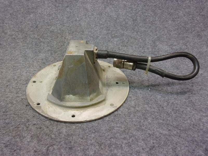 Sperry AT-100 Radio Altimeter Antenna P/N 4021688-901 (SV W/8130)