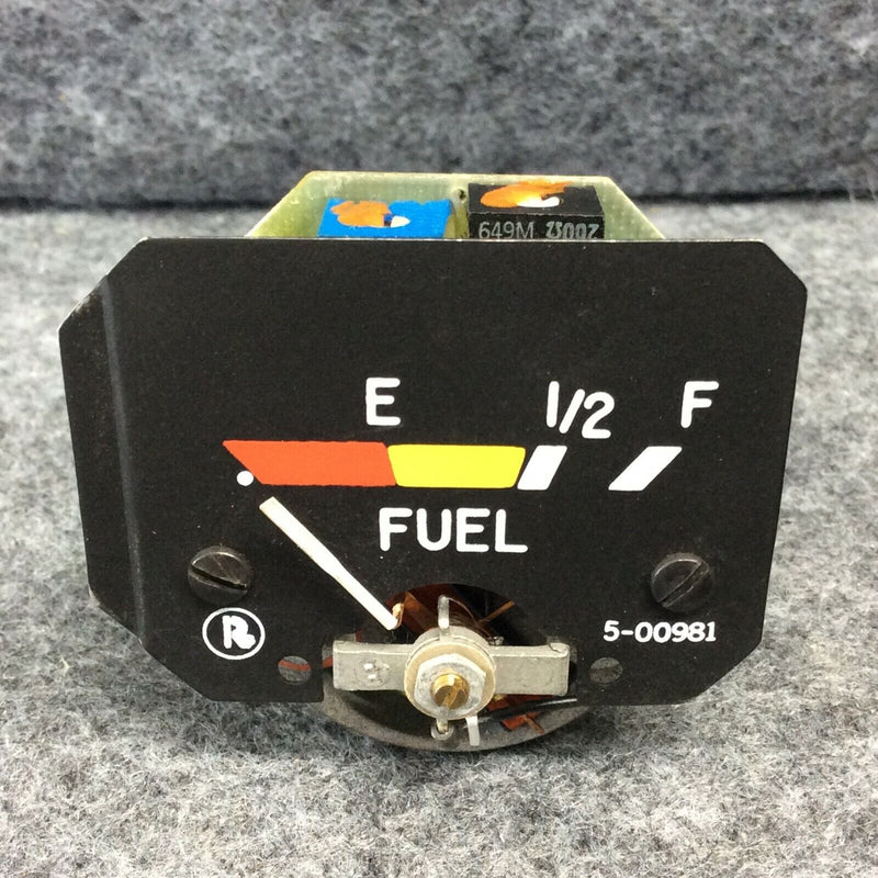 Stewart Warner 14V Fuel Level Indicator Gauge P/N 5-00981