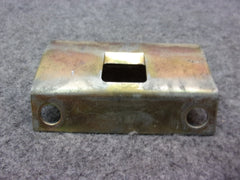 Continental Balance Tube Bracket P/N 633435