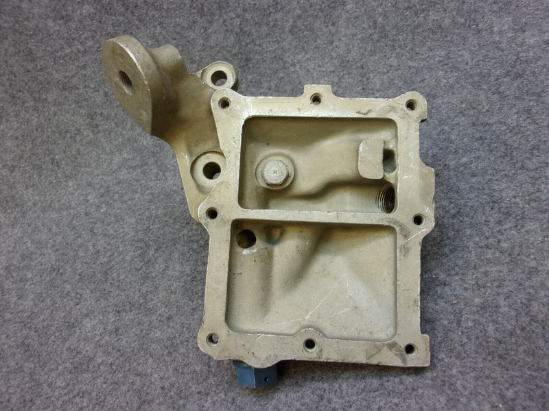 Modified Continental Oil Cooler And Engine Mount Bracket P/N 629636