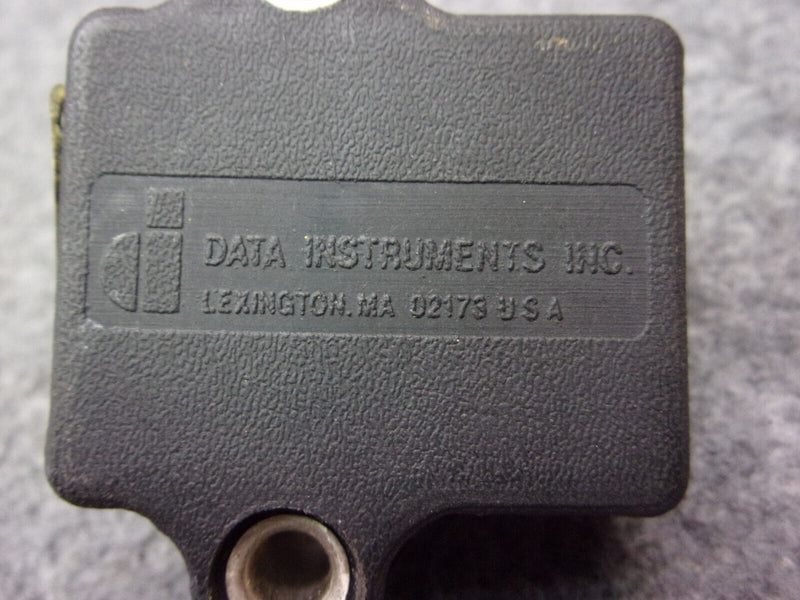 Data Instruments Inc Model EA Pressure Sensor -15+10 PSIG P/N 9301602