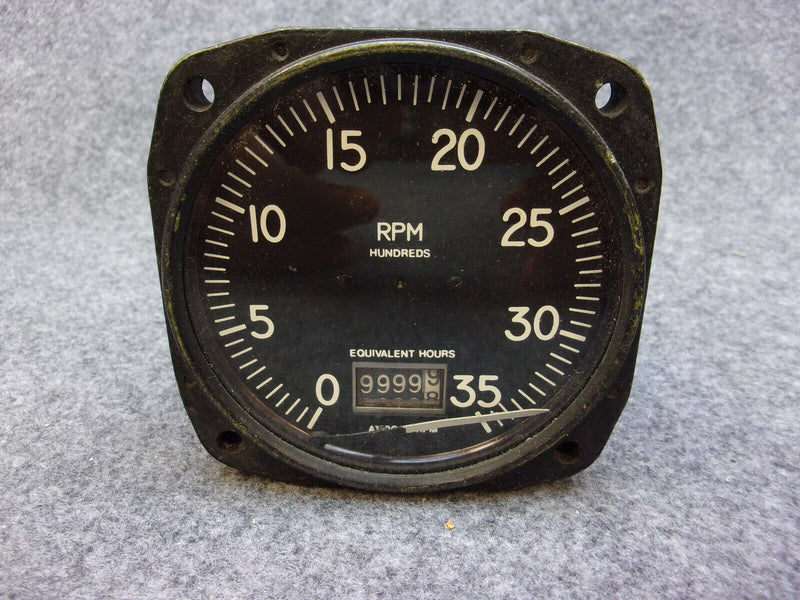 Kollsman Tachometer P/N 1069B-1-106-1168