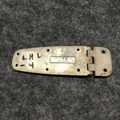 Cessna 150 152 RH Upper Door Hinge P/N 0413426-4