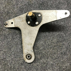 Piper PA-32RT Stabilator Bellcrank P/N 38391-02