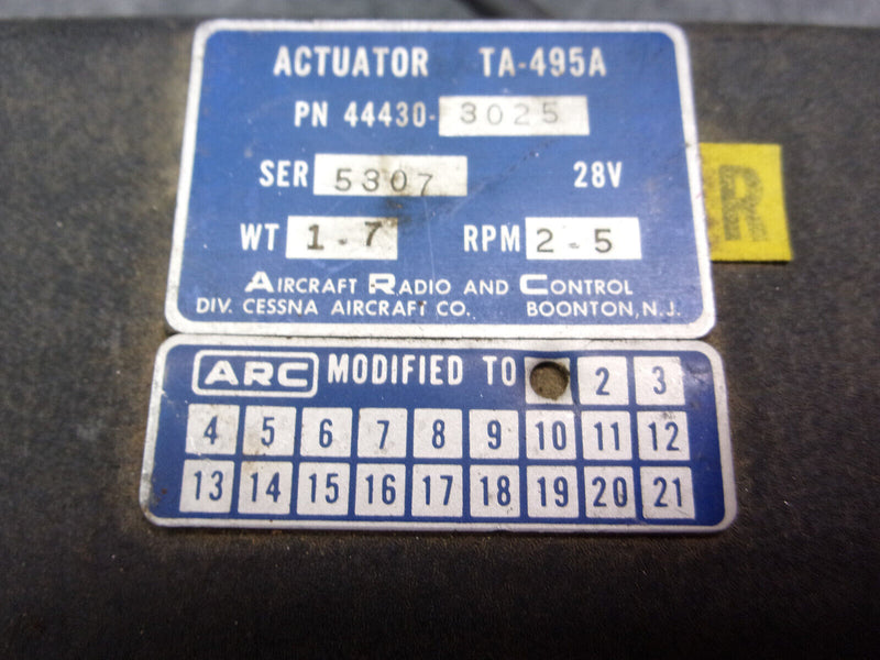 ARC 28V TA-495A Actuator Servo P/N 44430-3025 with Mount 44575-2201