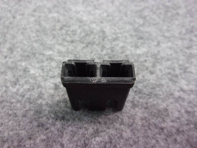 Connector Terminal Housing P/N 2973407 (Lot of 10)